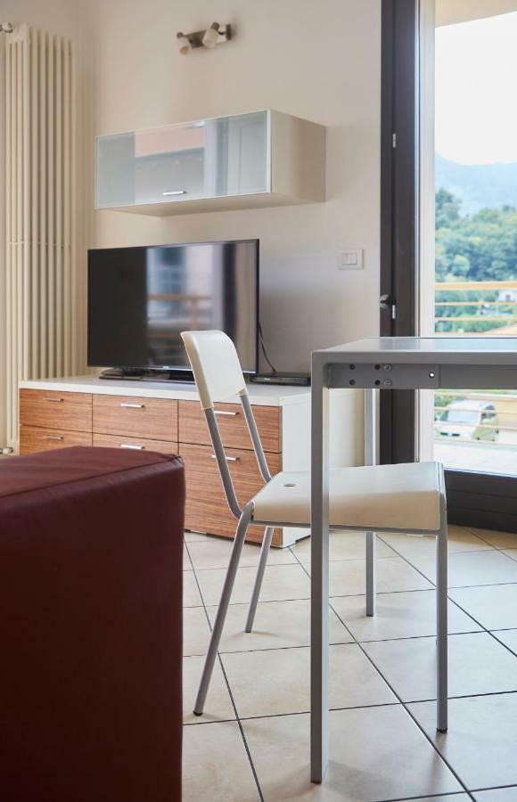 Apartment Alessandra レンノ エクステリア 写真