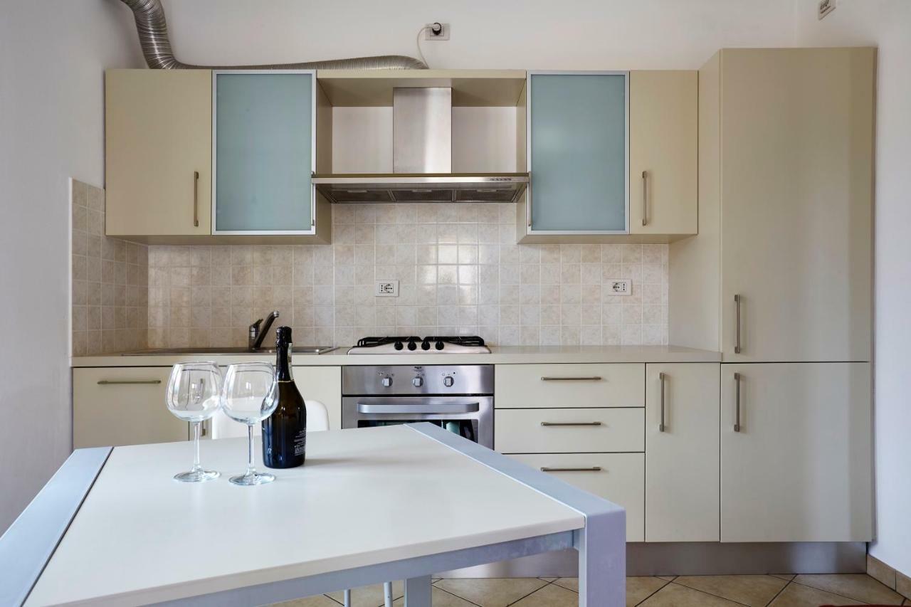 Apartment Alessandra レンノ エクステリア 写真